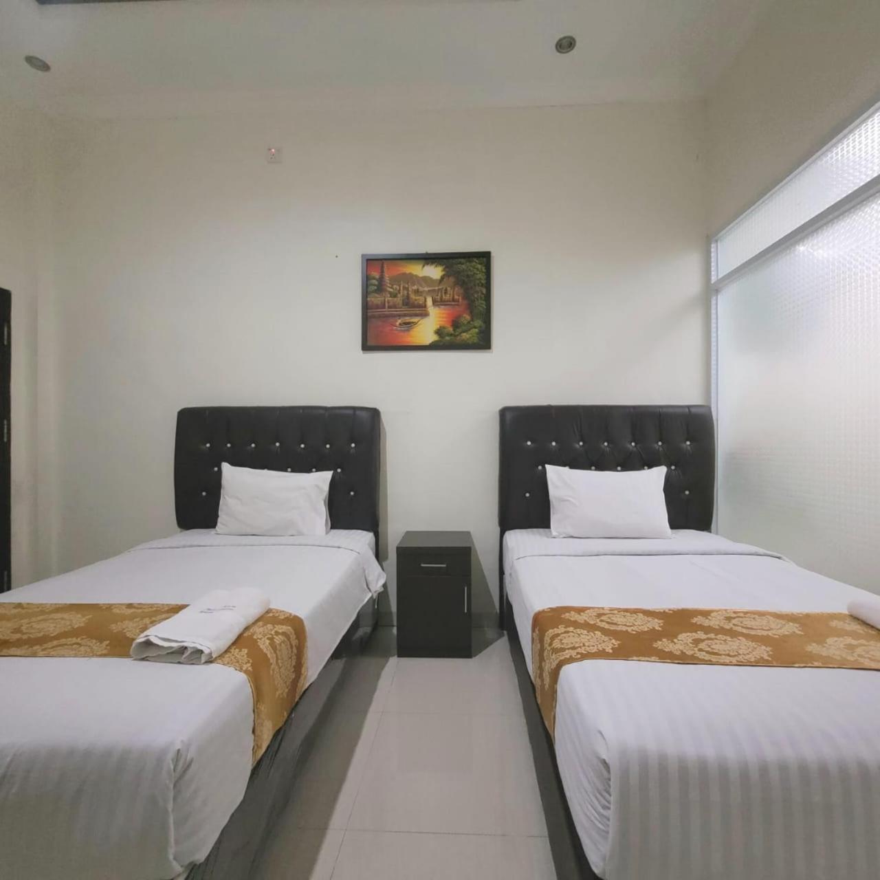 Mahakam Guest House Padang  Pokój zdjęcie